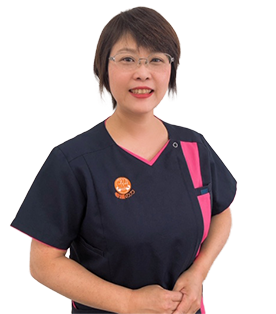 職員紹介 看護師 所長 管理者 安藝 奈々枝 看護師 皮膚 排泄ケア認定看護師 フットケア指導土 兵庫県立姫路循環器病センターで手術室 外科 心臓血管外科病棟 集中治療室にて24年間勤務 在職中の14年に 皮膚 排泄ケア認定看護師資格を取得